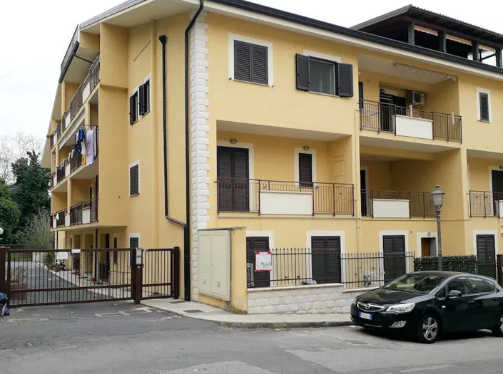 Image No.26-1 Bed Apartment for sale