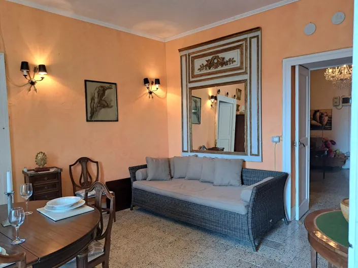 Image No.16-2 Bed Property for sale