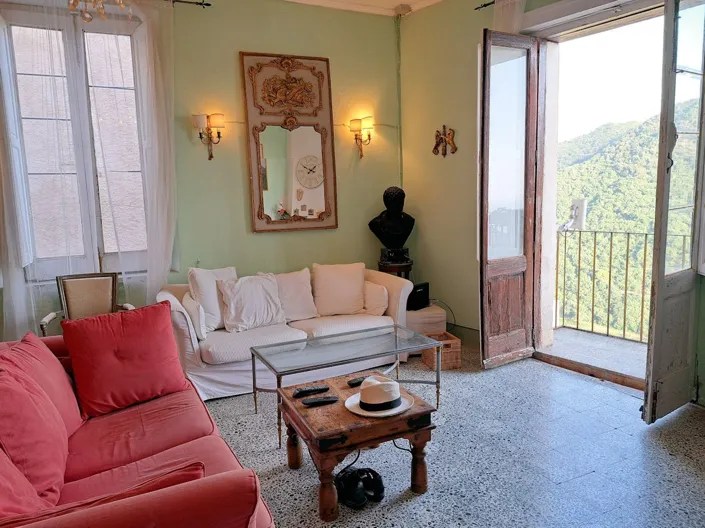 Image No.28-2 Bed Property for sale