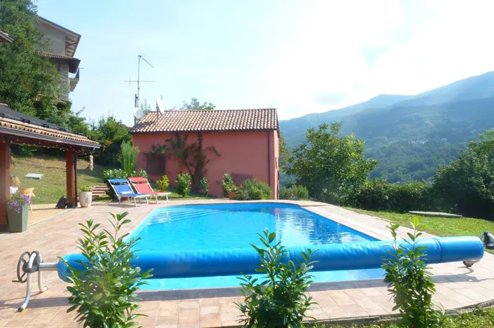 Image No.3-3 Bed Villa for sale