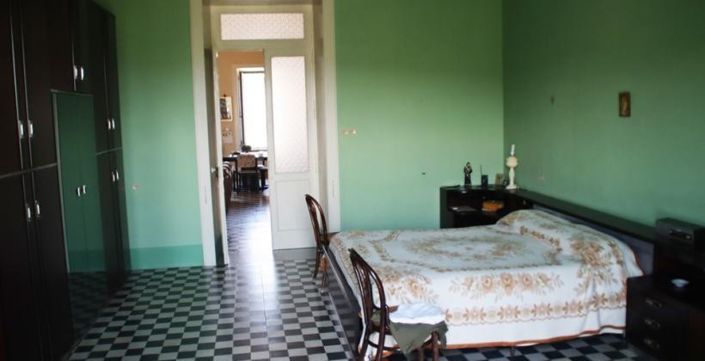 Image No.3-2 Bed House for sale