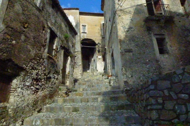 Image No.4-1 Bed Property for sale