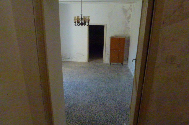 Image No.16-1 Bed Property for sale