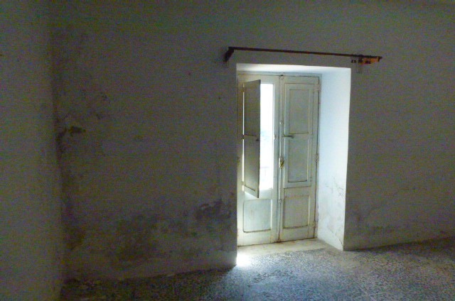 Image No.18-1 Bed Property for sale