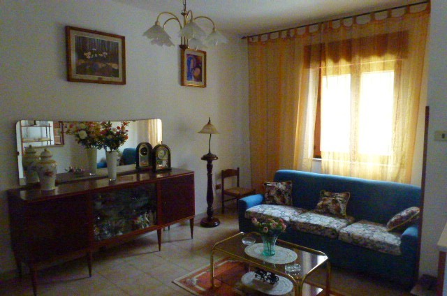 Image No.3-4 Bed Villa for sale