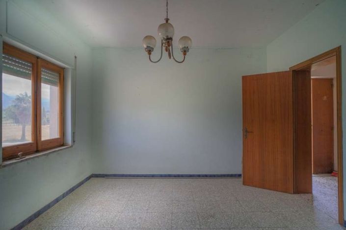 Image No.7-2 Bed Villa for sale