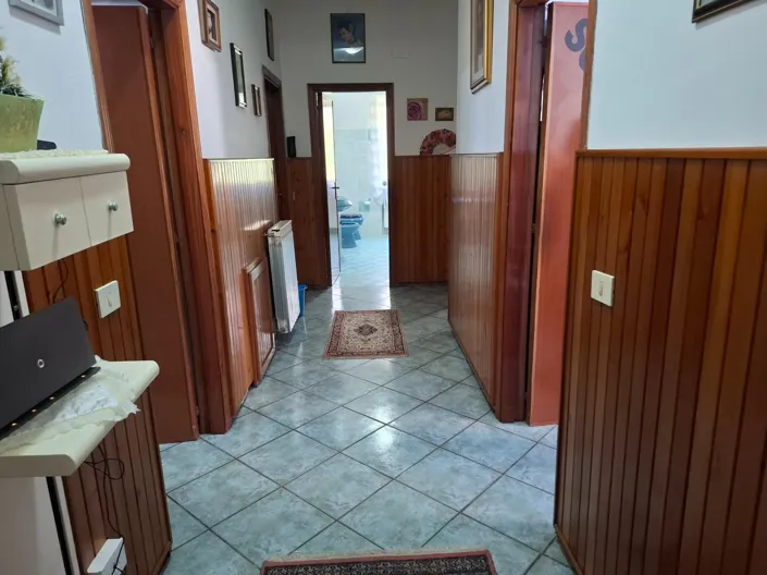 Image No.14-2 Bed House for sale