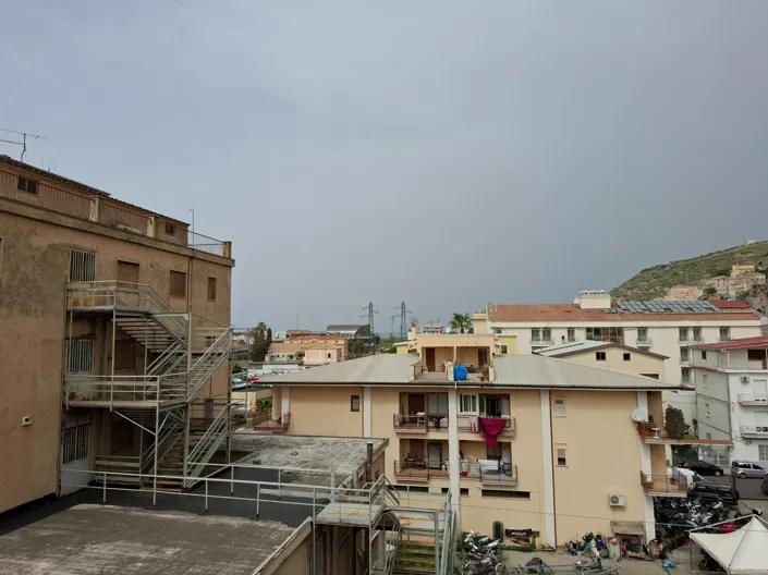 Image No.20-2 Bed Apartment for sale