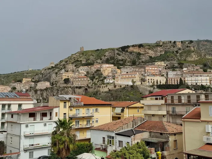 Image No.22-2 Bed Apartment for sale