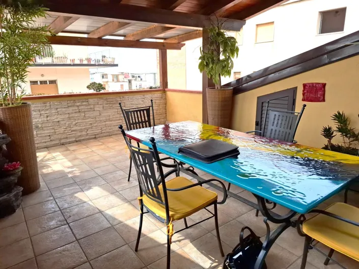 Image No.28-2 Bed Apartment for sale