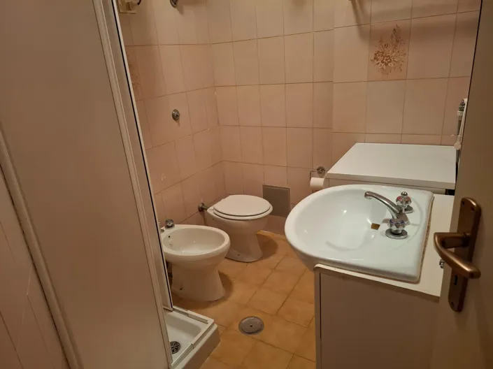 Image No.15-2 Bed Apartment for sale