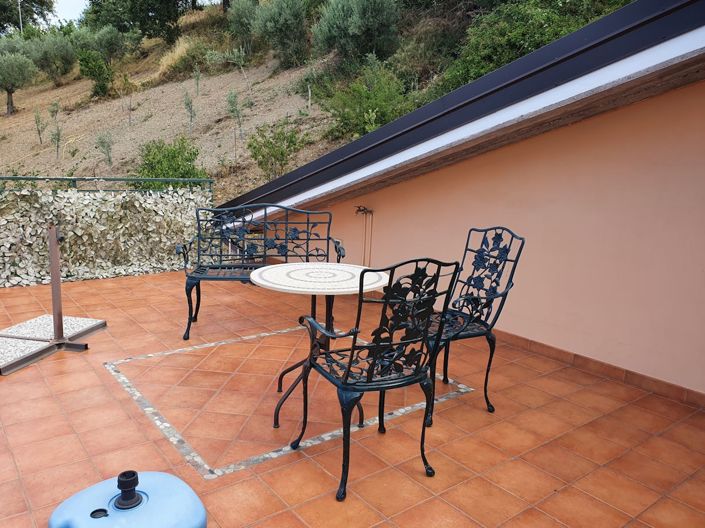 Image No.23-2 Bed Villa for sale