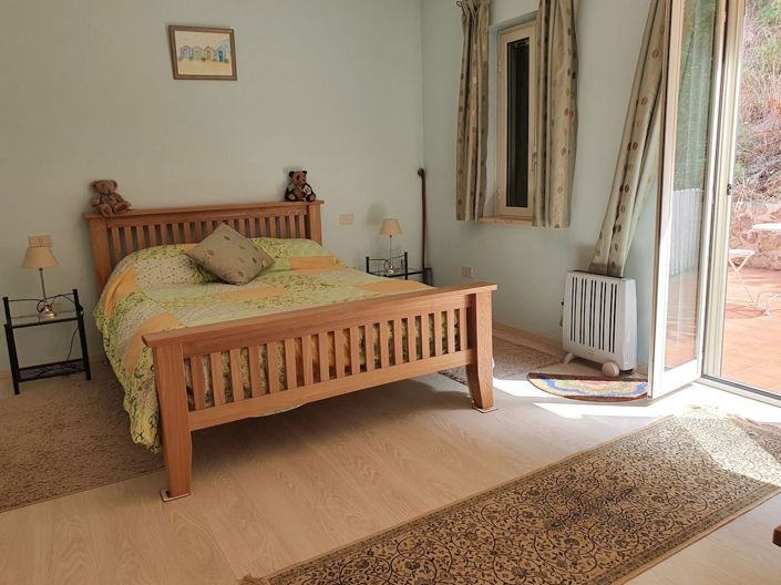 Image No.9-2 Bed Villa for sale