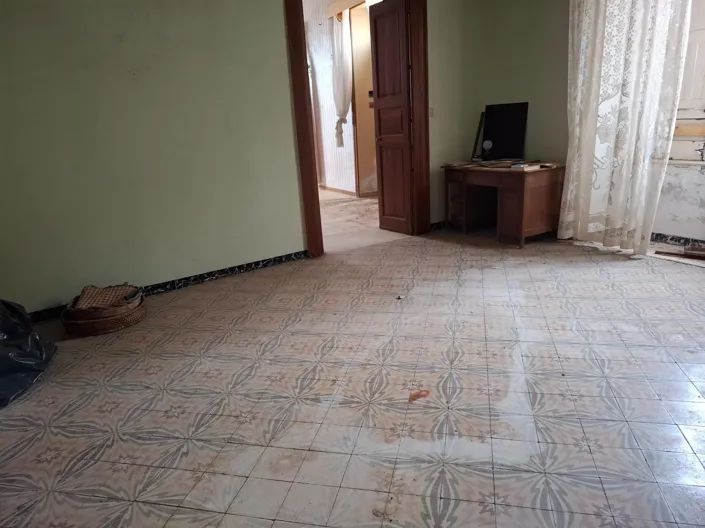 Image No.22-3 Bed Property for sale