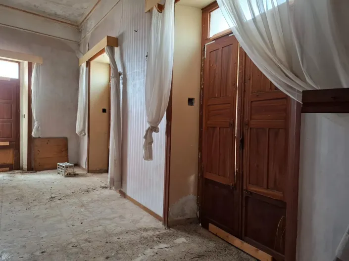 Image No.25-3 Bed Property for sale