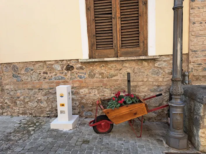 Image No.35-3 Bed Property for sale