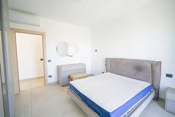 Image No.10-3 Bed Villa for sale