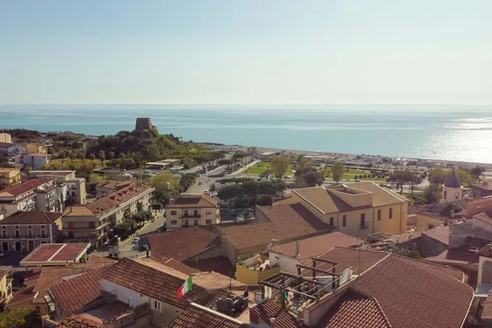 Image No.3-2 Bed Townhouse for sale