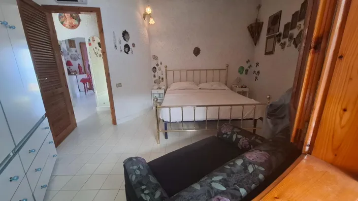 Image No.17-2 Bed Apartment for sale