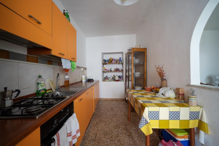 Image No.2-3 Bed Townhouse for sale