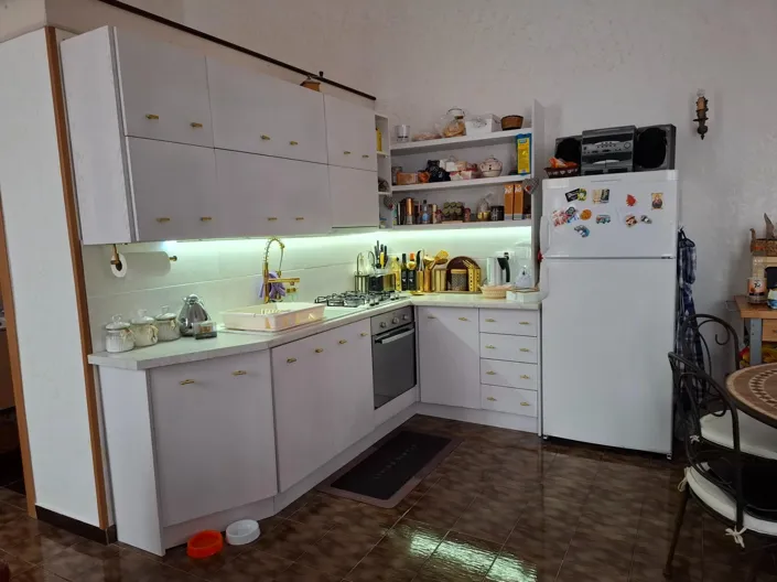 Image No.10-4 Bed Apartment for sale