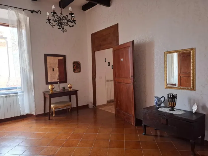 Image No.15-4 Bed Apartment for sale