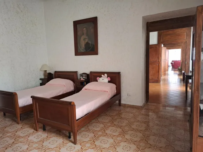 Image No.16-4 Bed Apartment for sale