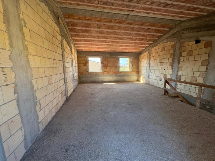 Image No.7-3 Bed Townhouse for sale