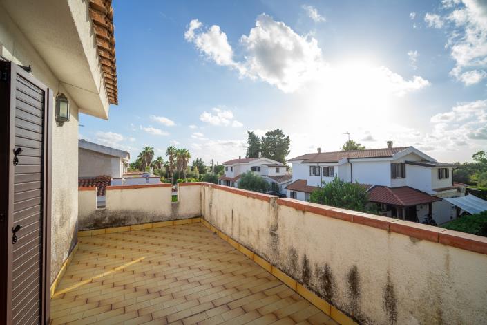 Image No.7-2 Bed Villa for sale