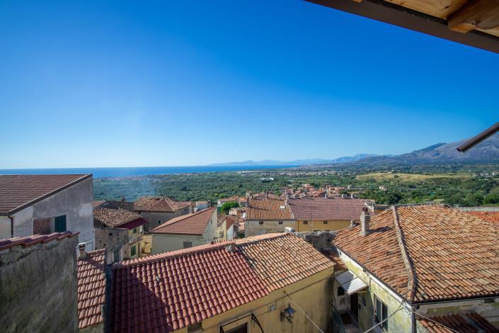 Image No.3-3 Bed Apartment for sale