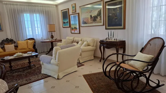 Image No.6-4 Bed Villa for sale