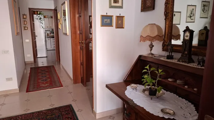 Image No.8-4 Bed Villa for sale