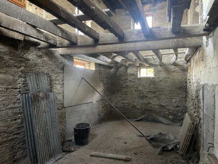 Image No.9-4 Bed House for sale