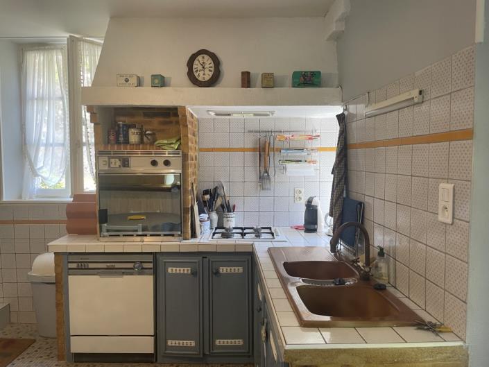 Image No.20-3 Bed Country House for sale