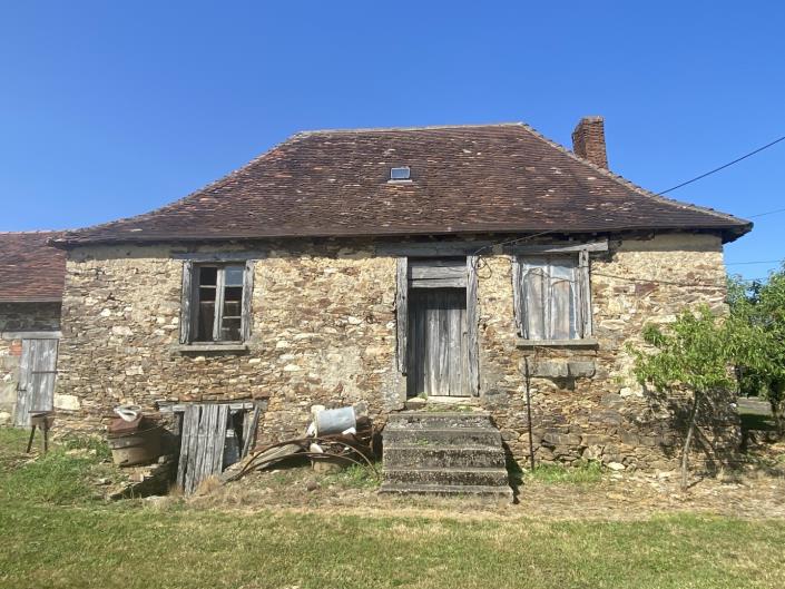 Image No.2-4 Bed Farmhouse for sale