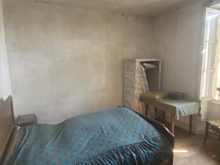 Image No.16-4 Bed Farmhouse for sale