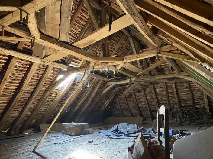 Image No.20-4 Bed Farmhouse for sale