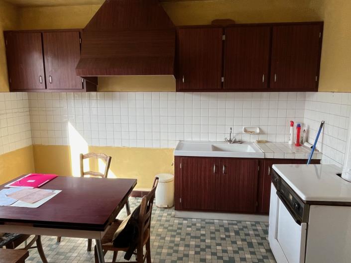 Image No.4-2 Bed Village House for sale