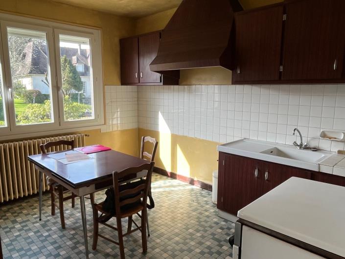 Image No.5-2 Bed Village House for sale