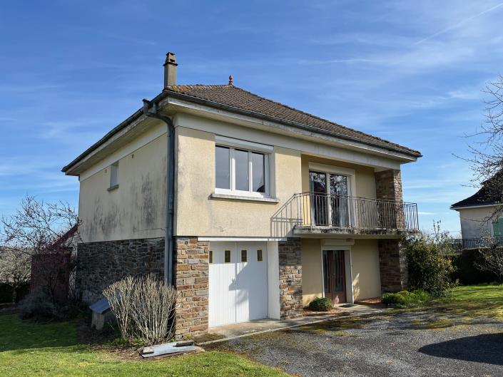 Image No.2-2 Bed Village House for sale