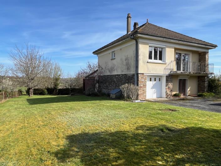 Image No.13-2 Bed Village House for sale