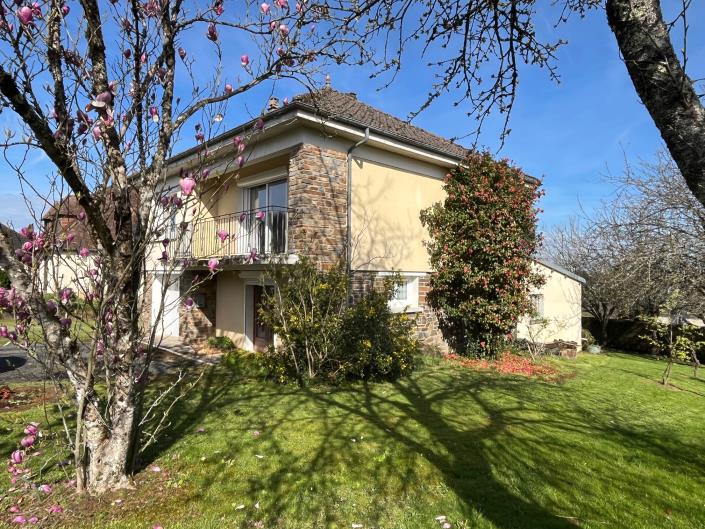 Image No.3-2 Bed Village House for sale