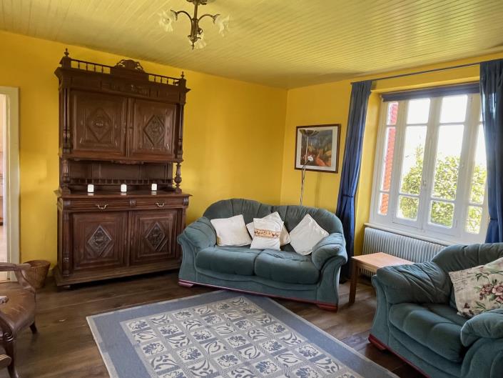 Image No.5-2 Bed Country House for sale