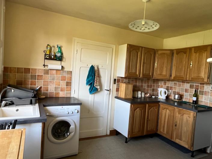 Image No.7-2 Bed Country House for sale