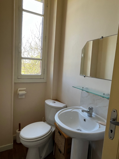 Image No.12-2 Bed Country House for sale