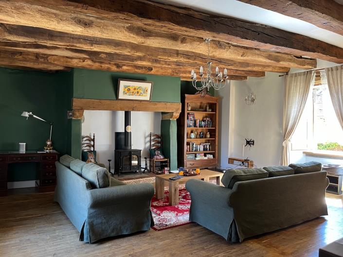 Image No.17-4 Bed Country Property for sale