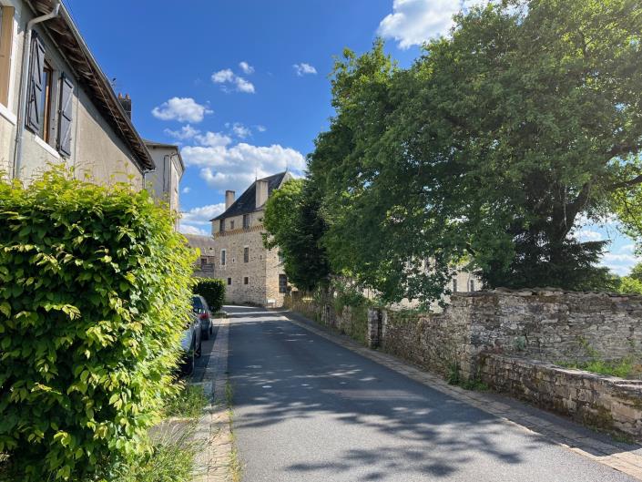 Image No.13-2 Bed Village House for sale