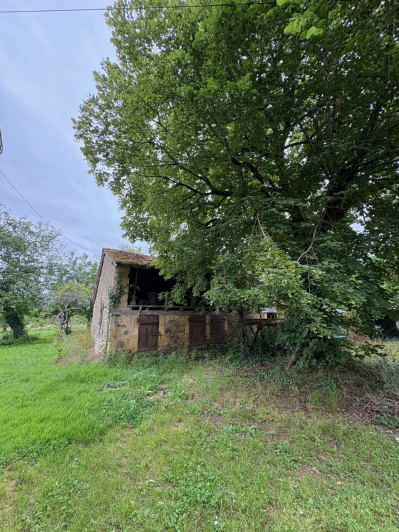 Image No.18-3 Bed Farmhouse for sale