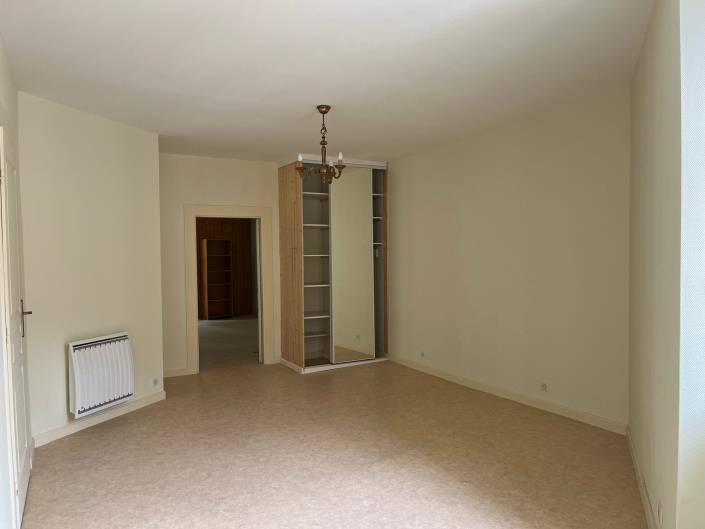 Image No.8-4 Bed Village House for sale