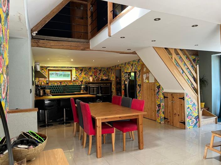 Image No.5-4 Bed Country Property for sale